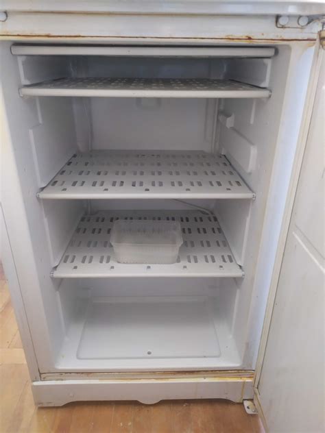 Холодильник hotpoint ariston rmba 2200 компрессор TLES4F Danfoss (б\у ...