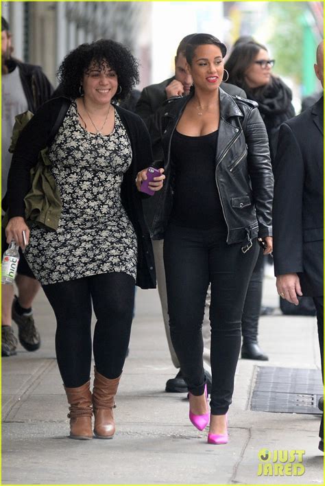 Pregnant Alicia Keys Knows The Sex Of Her Unborn Baby Photo 3241200