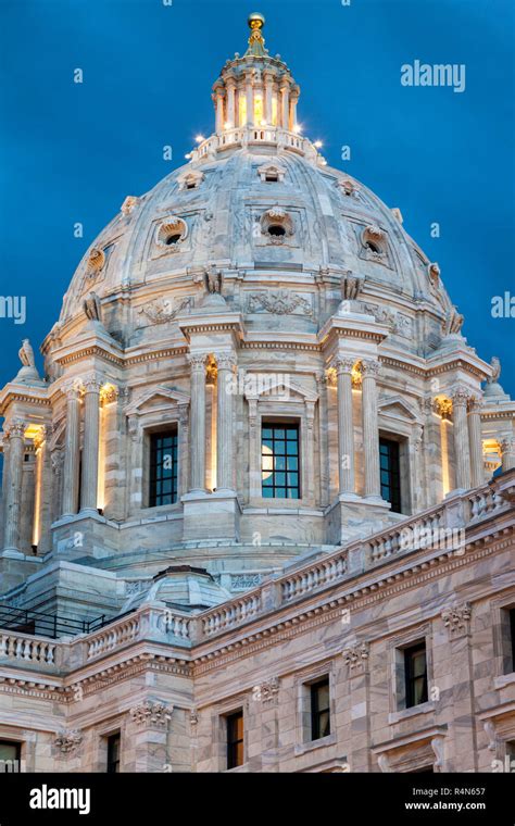 Dome of Minnesota State Capitol Building Stock Photo - Alamy