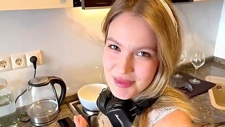 Milf In Den Mund Gespritzt Porno Videos M Tter Sex Tube Milfporn Tv