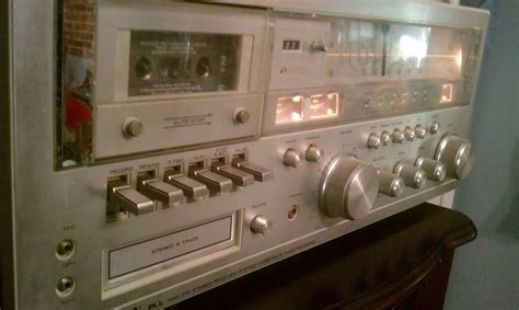 Soundesign Stereo System With Cassette Deck 8 Track Player And