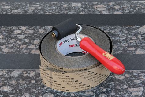 Антискользящая лента 3М™Safety-Walk™ 610 купить в Украине (Киев) - цена ...