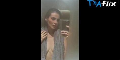 Mandana Karimi Butt Bikini Scene In Mandana Karimi Sexy Tnaflix