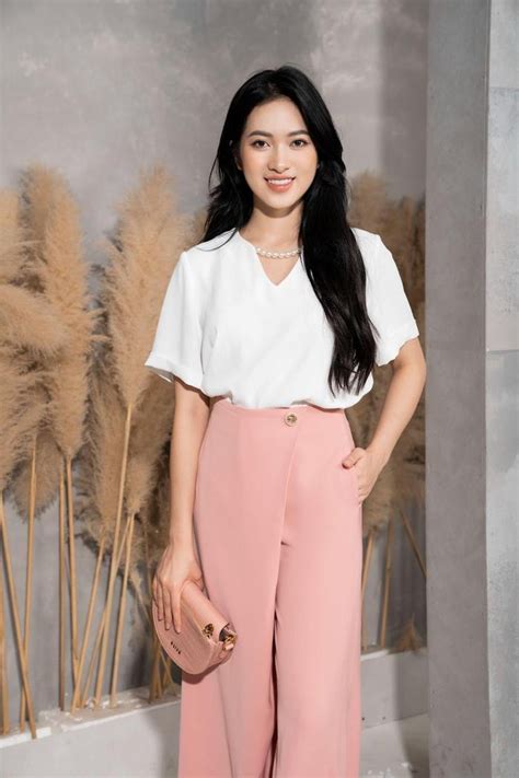 Nguyễn Minh Ngọc Hot girl 10X sở hữu nhan sắc khiến dân tình mất ngủ Saostar vn