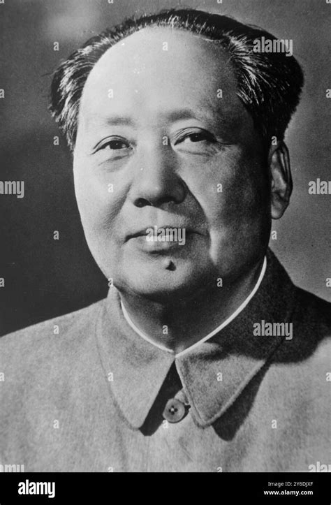 MAO TSE-TUNG PORTRAIT - COMMUNIST CHINA / ; 2 MAY 1963 Stock Photo - Alamy