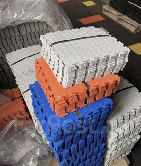 ПВХ плитки замковые - Стены, пол и потолок во Владивостоке