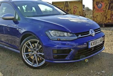 VW Golf Estate Review