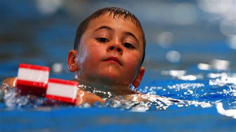 Schwimmabzeichentag Seepferdchen Und Bronze Im Weyher Freibad