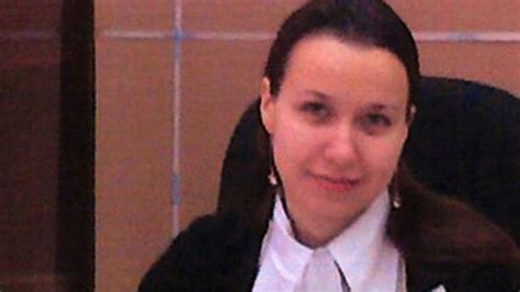 Lehrerin verletzte Schülerin bei wildem Sex Spiel