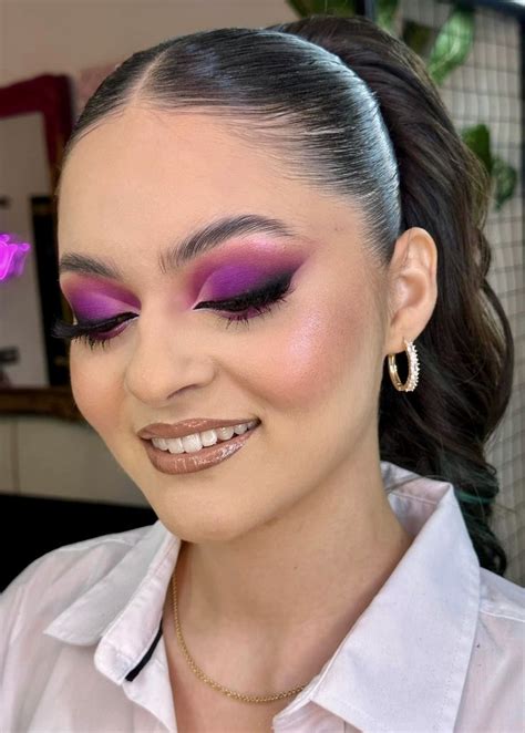 Pin di Mariana Mora Gómez su Maquillaje nude nel 2024