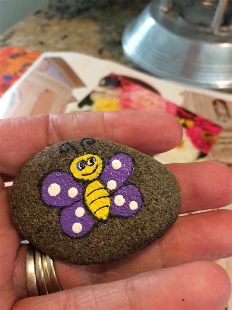 Pin By Shannon Neureiter On Rock Painting Painted Rocks Popsockets Rock