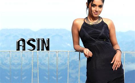 Asin Hot Asin Hot Pictures Asin Hot Actress Bollywood Actress Asin Thottumkal Hot Wallpapers