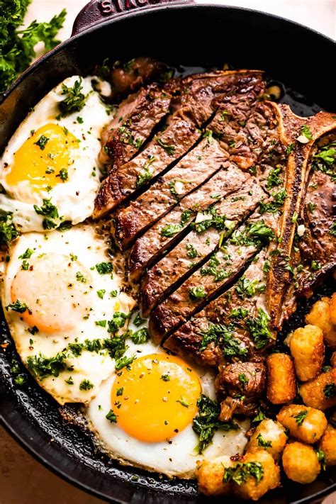 Steak and Eggs Skillet Meal with Garlic Parsley Sauce