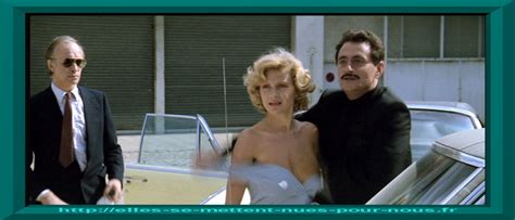 Blanche Ravalec nude pics página 1