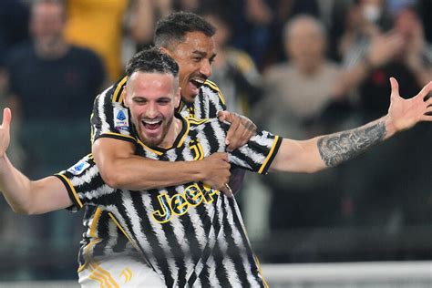 Serie A Juventus Batte Fiorentina 1 0 Decide Un Gol Di Gatti Al 21