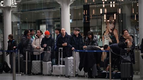 Weather warnings issued for parts of UK - Eurostar warns of more delays ...