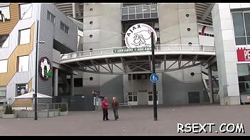 Bonita prostituta mayor obtiene coño perforado duro por detrás XVIDEOS