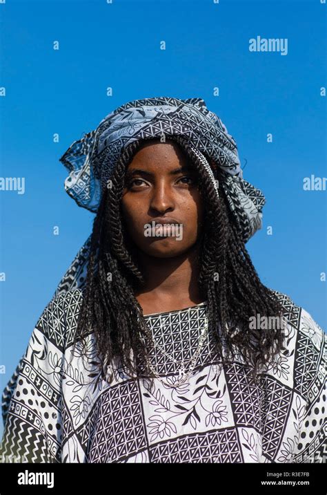 Afar Tribe Woman Braided Hair Hi Res Stock Photography And Images Alamy