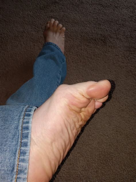 Would You Fuck My Feet Or Suck On My Toes 9 Pics XHamster