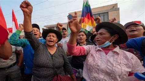 Peruanos realizarán gran marcha nacional para exigir renuncia de Dina