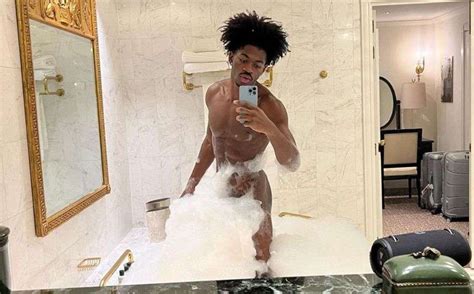 Lil Nas X Addresses Claim That He S Not Gay