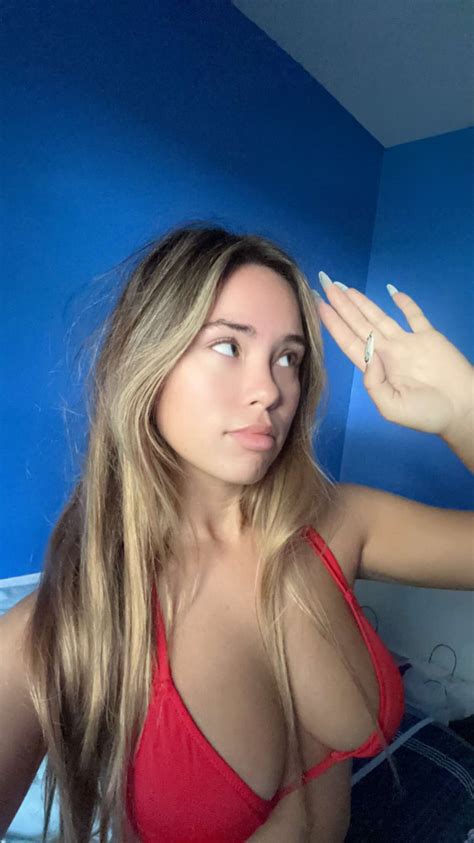 Onlyfans Teen Alexia Steade Nude Leaked Photo The