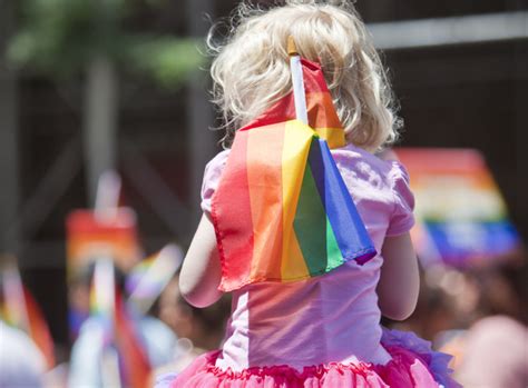 Roma Bimbo Adottato Da Coppia Gay Tempi
