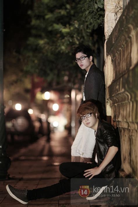 Bùi Anh Tuấn đọ vẻ đẹp trai với nam sinh hot nhất trường Ams