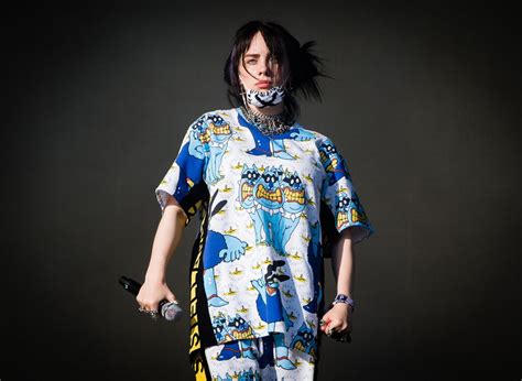 Billie Eilish Makes A Bold Statement Against Body Shaming - HypeFresh Inc