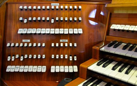 2005 Organ Concerts By Martin Setchell International Concert Organist