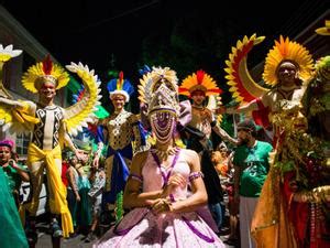 Festa da Chiquita o baile gay e trans durante a maior procissão do Brasil UOL