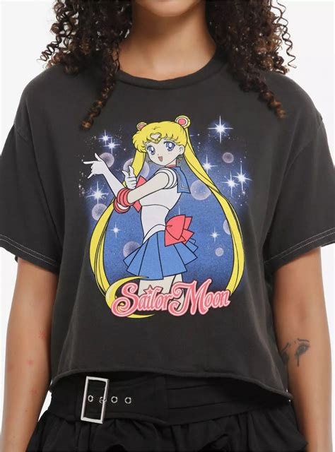 Hot Topic Sailor Moon Star Bubbles Crop Top