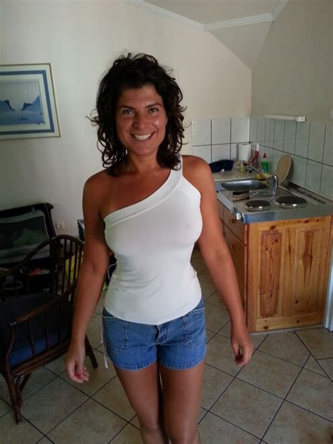 Fit Mature MIlf Vacation Pics Milf Vacation Pics Porn Pic