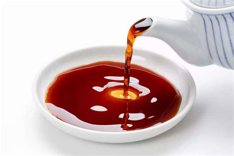 Soy Sauce Health Benefits And Risks Complete Nutrition Facts Nutrition Health Benefits And