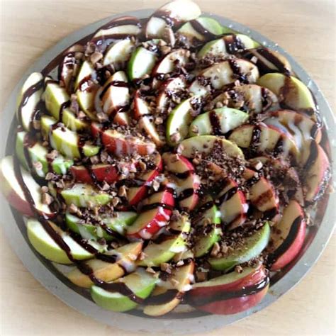 How To Make Delicious Apple Nachos Recipe The Crafty Blog Stalker