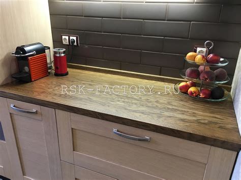 Деревянный плинтус для столешницы на кухне (38 фото) - красивые ...