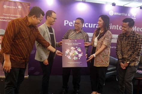 Foto Kolaborasi Amartha Dan Celios Luncurkan Fintech Media Toolkit