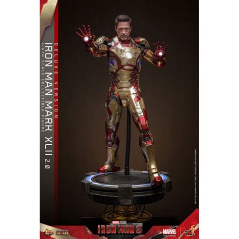 Iron Man Mark Xlii Deluxe Hot Toys Mms D Iron Man Figure