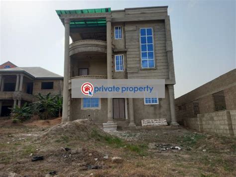 3 Bedroom House For Sale Feyiase On Atonsu Aputuogya Road Kumasi