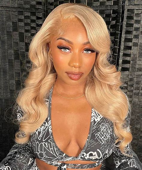 Honey Blonde Colored Lace Frontal Body Wave Human Hair Wigs Honey Blonde Frontal Wigs