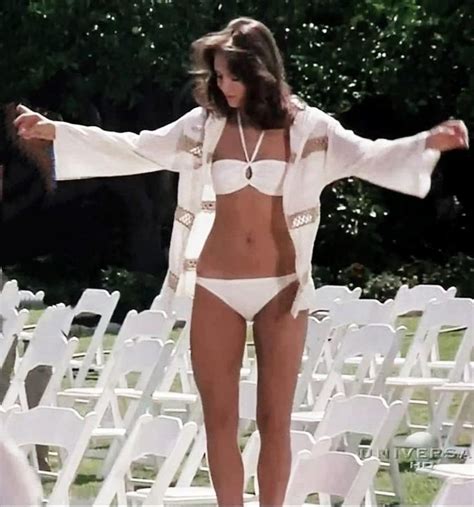 Jaclyn Smith Bikini Images