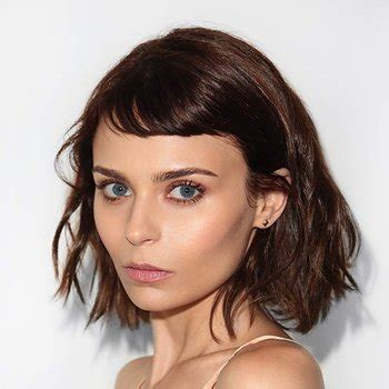 Alexandra Krosney Babe Page Watch This Actress On FreeOnes