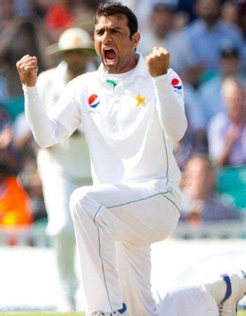 iftikhar ahmed biography age family wife psl stats