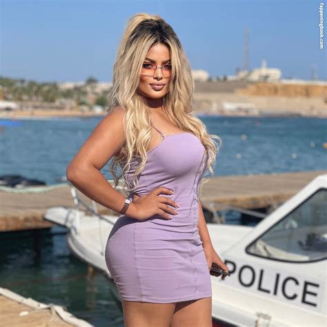 Deli Sana Deli Sana Nude The Fappening Photo FappeningBook