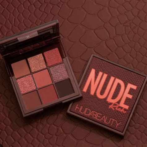 Huda Beauty Nude Rich Obsessions Eyeshadow Palette Eyeshadow Eye Makeup Makeup Pigments