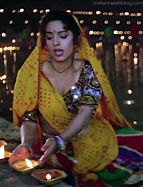 Juhi Chawla Bollywood Bandish Hot Saree Hd Caps Indiancelebblog