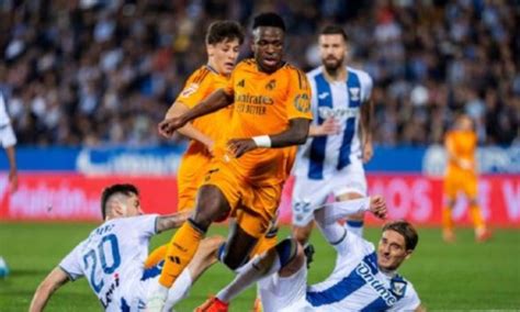 UCL Real Madrid Suffer Vinicius Injury Blow Ahead Liverpool Clash