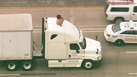 Naked Lady Stops Traffic