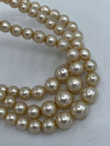 Vintage 1950s Elizabethan Brand Costumer Jewellery Faux Pearls Neck