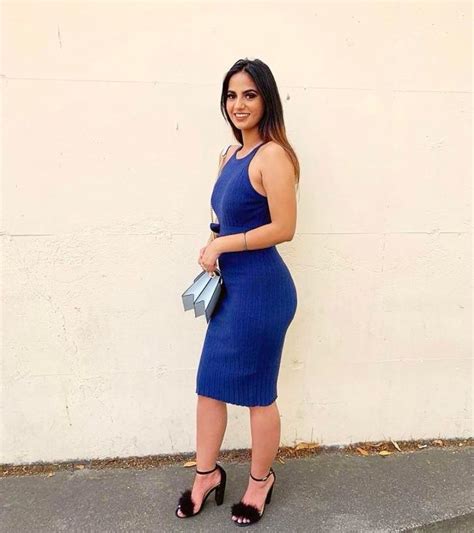 Hot Punjabi Scrolller